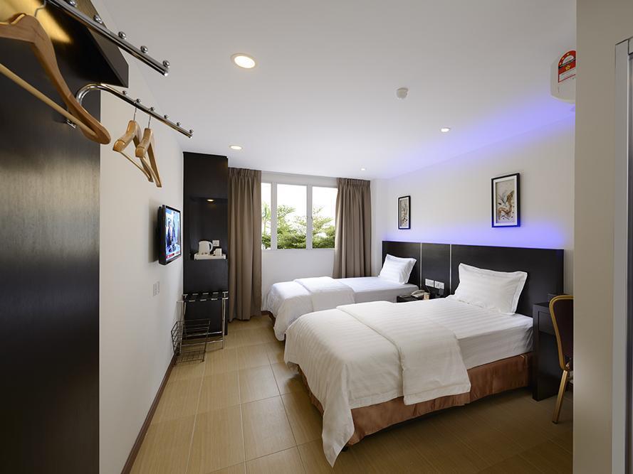 Ernes Hotel Bayu Mutiara Μπουκίτ Μερταχάμ Εξωτερικό φωτογραφία