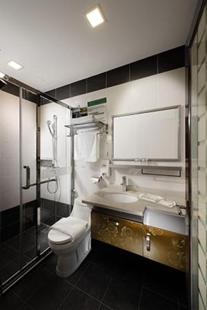 Ernes Hotel Bayu Mutiara Μπουκίτ Μερταχάμ Εξωτερικό φωτογραφία